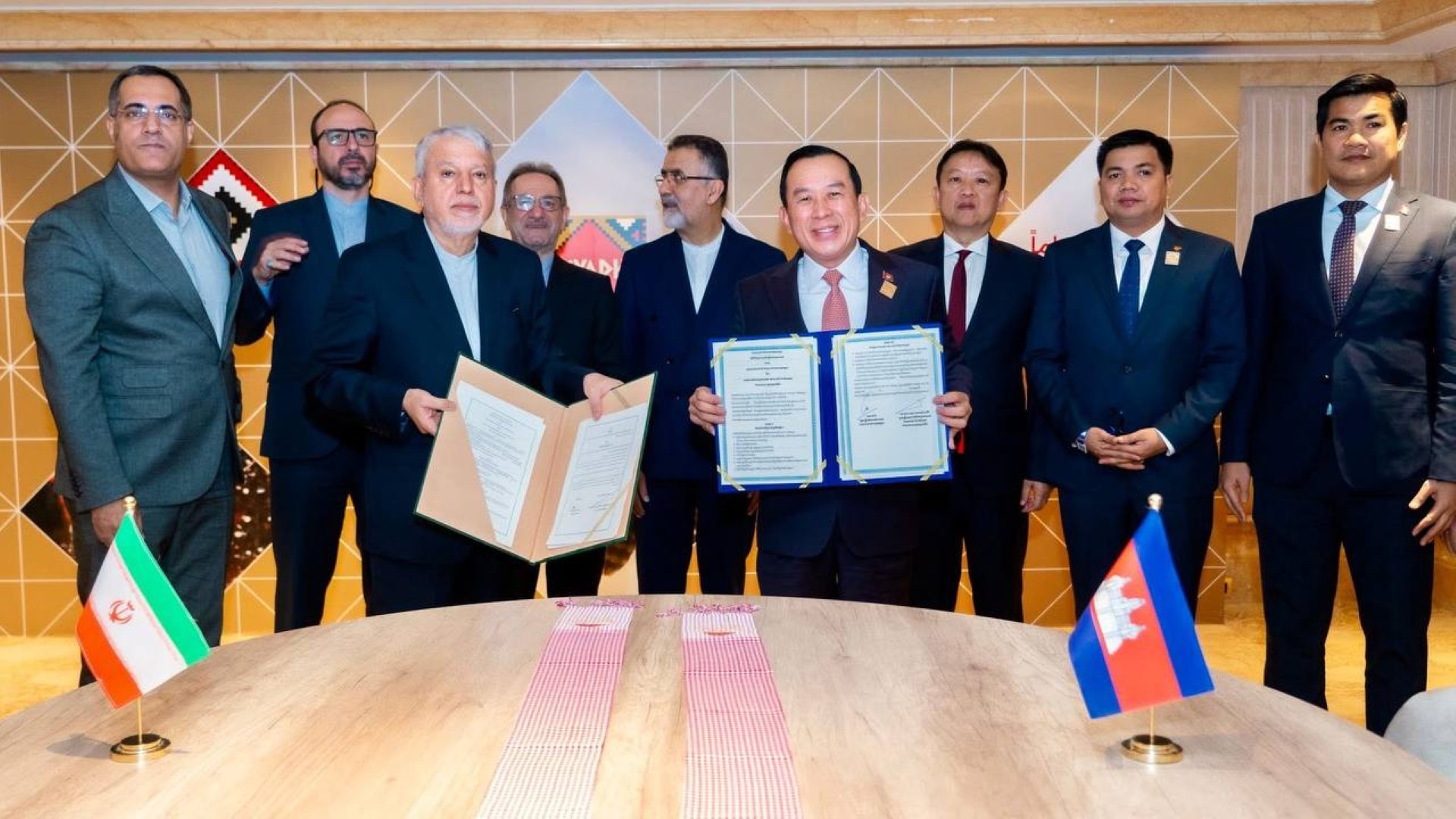 Cambodia, Iran sign MOU to boost tourism sector
