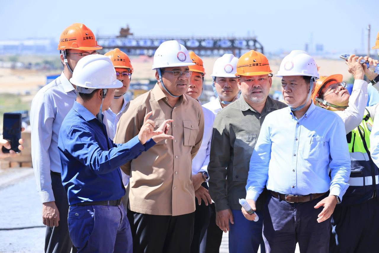 ស្ពានឆ្លងកាត់ទន្លេបាសាក់ (ចាក់អង្រែក្រោម-ព្រែកប្រា)