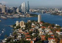 តម្លៃផ្ទះនៅទីក្រុងធំៗចំនួន២ របស់ប្រទេសអូស្ត្រាលីធ្លាក់ចុះក្នុងខែមីនា ខណៈធនាគារកណ្តាល RBA រឹតបន្តឹងគោលនយោបាយរូបិយវត្ថុ