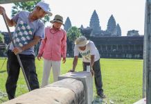 មន្រ្តីជំនាញស្តារអរិយធម៌ដែលបាននឹងកំពុងឈានទៅរកការបាត់បង់ឡើងវិញ