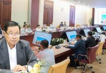 ក្រុមមន្រ្តីអន្តរក្រសួងពិភាក្សា និងកែសម្រួលសេចក្តីព្រាងអនុក្រឹត្យស្តីពី ការគ្រប់គ្រងលើការប្រើប្រាស់ដីចំណីផ្លូវនៅតាមបណ្ដាញផ្លូវថ្នល់