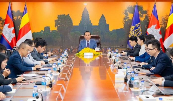 Cambodia-China-Filmmakker (1)