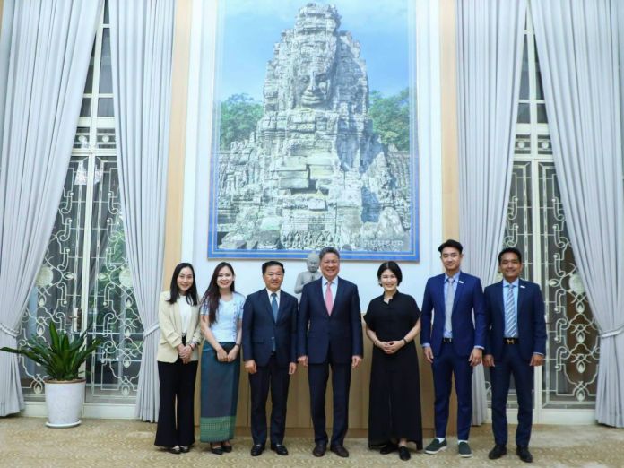 Cambodia-Investment-Khmer