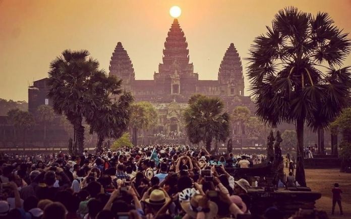 Cambodia-Siemreap-Angkorwat
